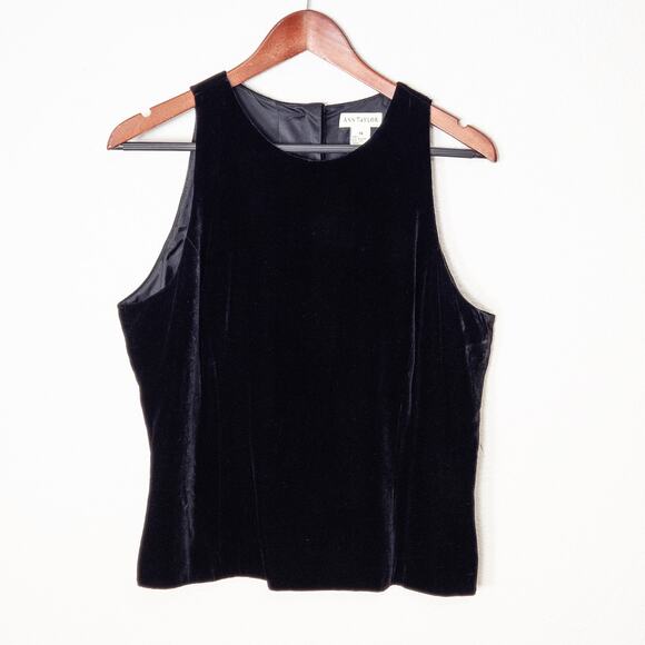 Ann Taylor Women’s Top Velvet Black Button Back Sleeveless Dark Academia Size 14 - Picture 1 of 5